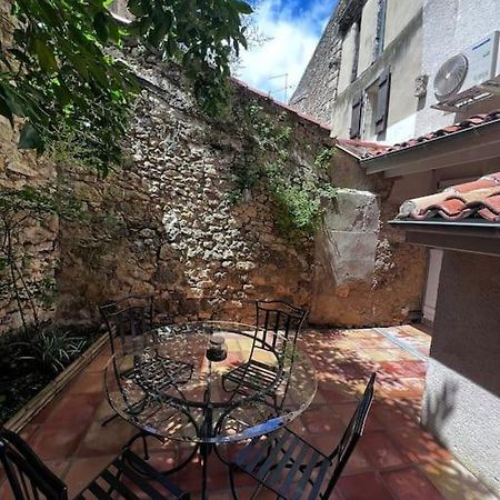 Charmante Maison Renovee Nérac Екстериор снимка